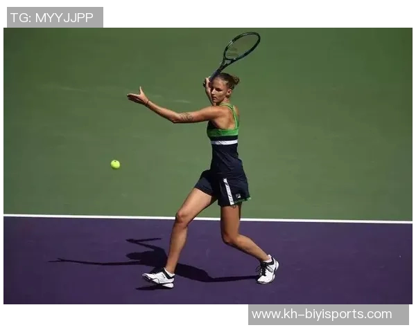 深度探讨周敏的网球人生与成长历程的精彩瞬间与挑战